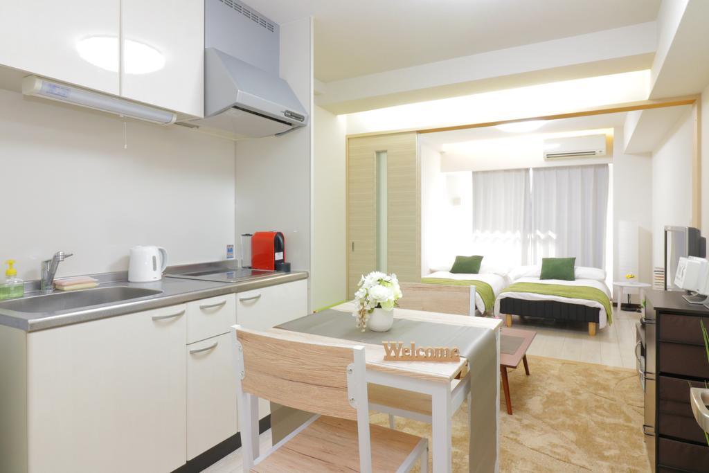 Hg Cozy Hotel No 17 通天閣前 Osaka Exterior foto