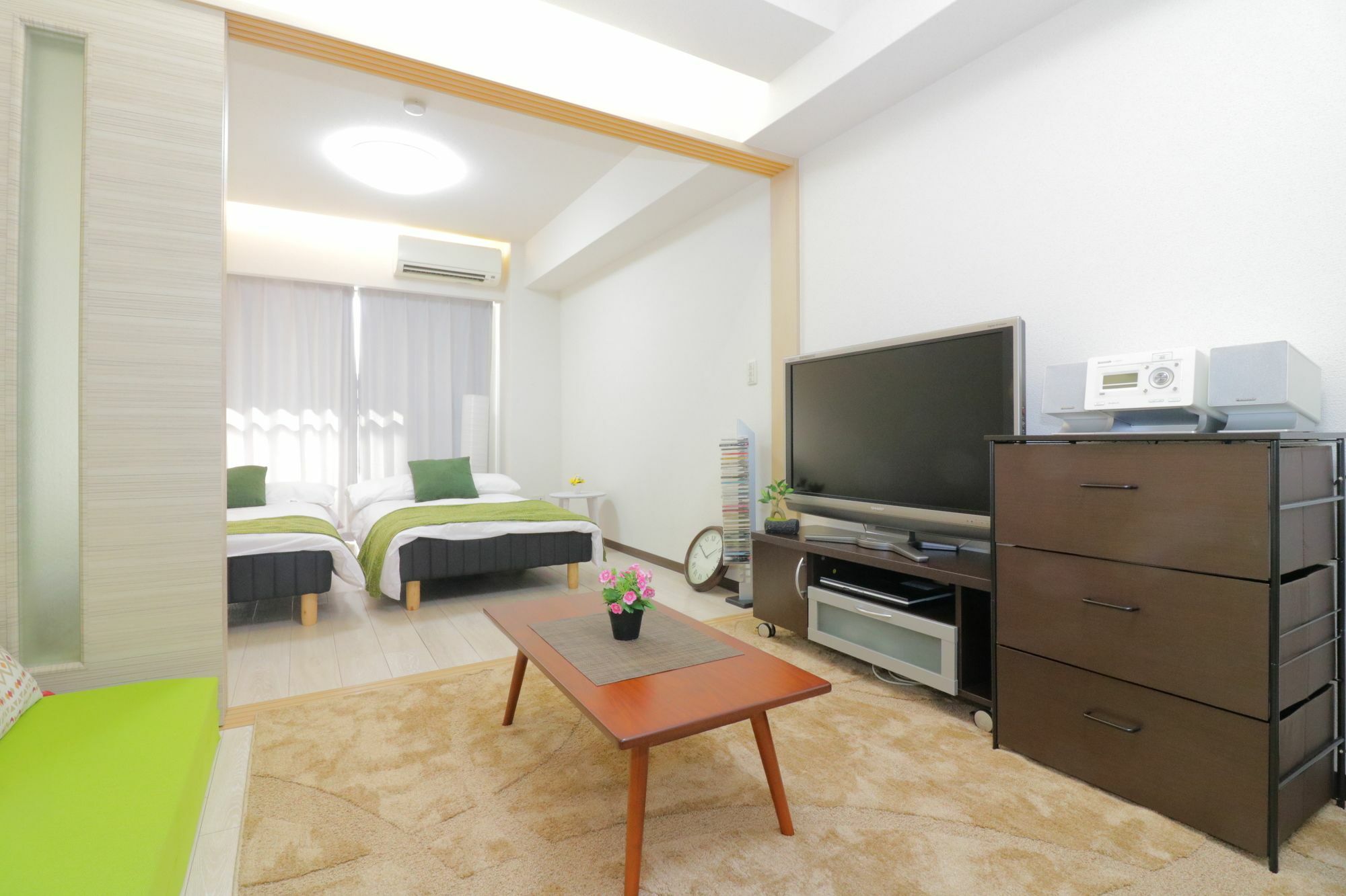 Hg Cozy Hotel No 17 通天閣前 Osaka Exterior foto