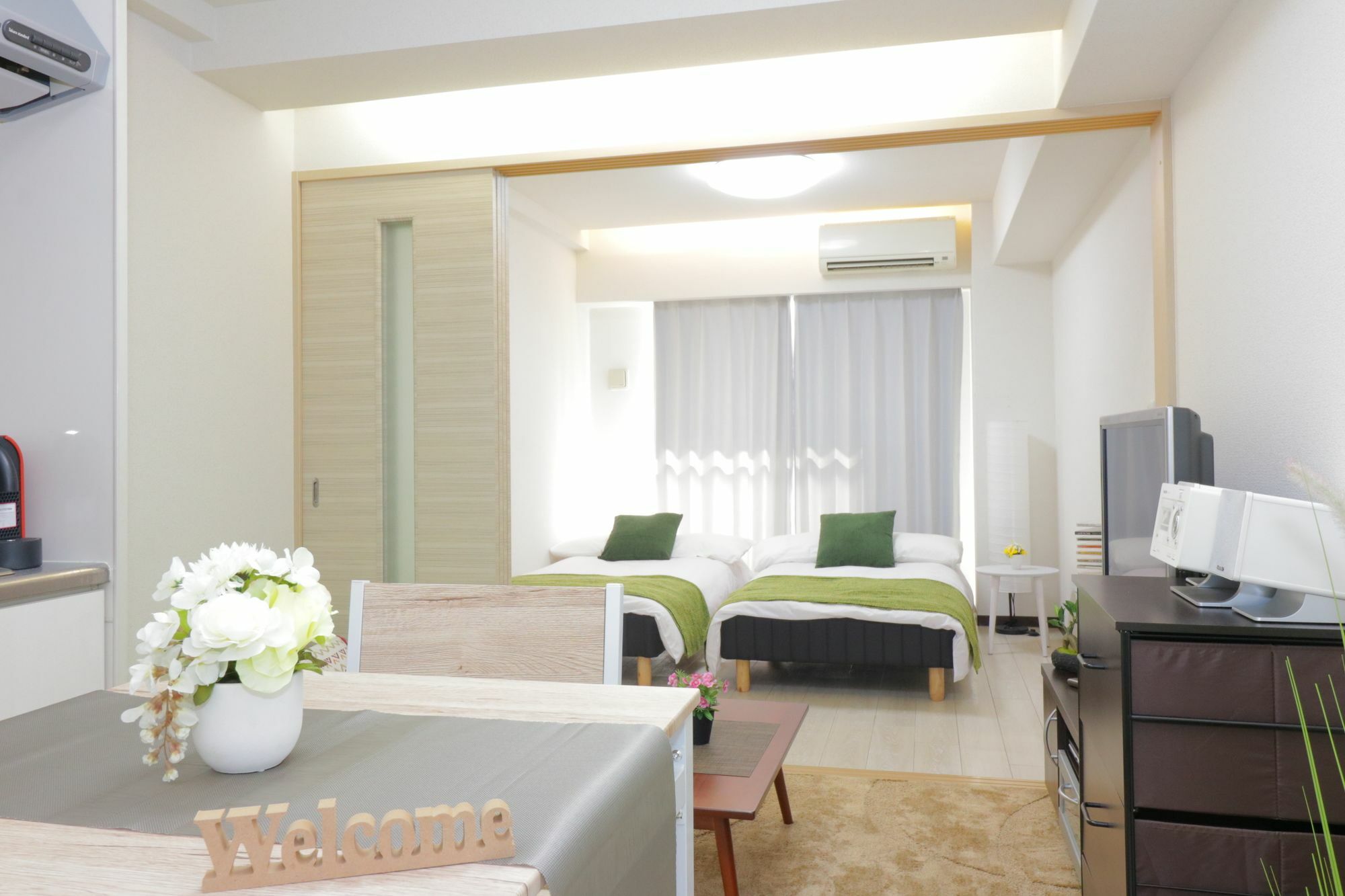 Hg Cozy Hotel No 17 通天閣前 Osaka Exterior foto